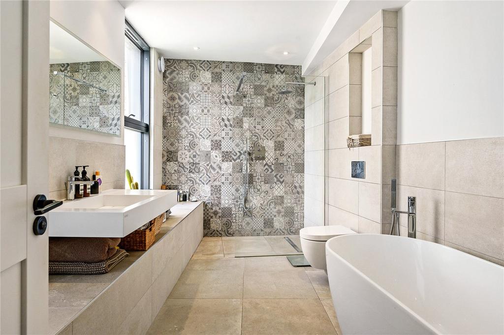 En Suite Principle