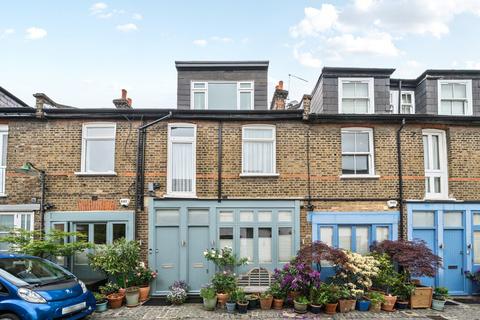 2 bedroom flat for sale, Lambolle Place, Belsize Park, London, NW3
