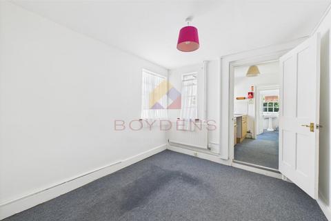 3 bedroom terraced house for sale, Trinity Street, Colchester, Colchester CO1
