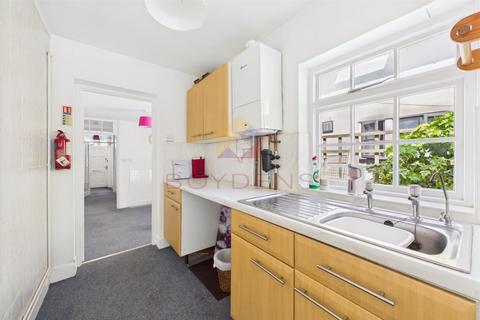3 bedroom terraced house for sale, Trinity Street, Colchester, Colchester CO1