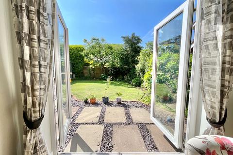 1 College Fields, Yarnfield, Stone, ST15 0TG