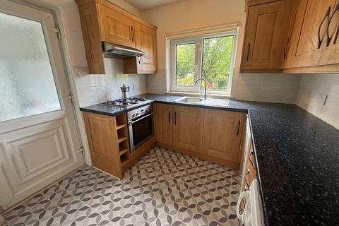 3 bedroom semi-detached house for sale, West Way, Nab Wood, Shipley, BD18