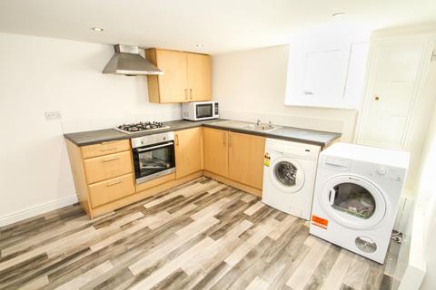 3 bedroom terraced house to rent, BILLS INCLUDED - Thornville Street, Hyde Park, Leeds, LS6