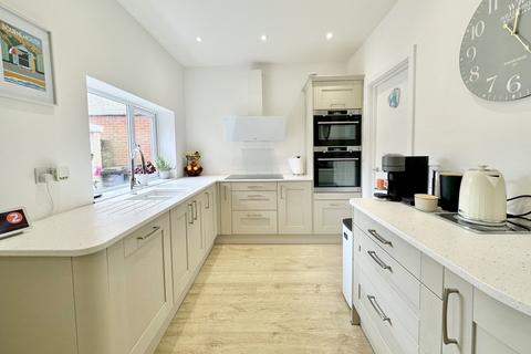 15 Pauncefote Road, Bournemouth, BH5 2AF