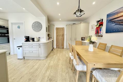 15 Pauncefote Road, Bournemouth, BH5 2AF
