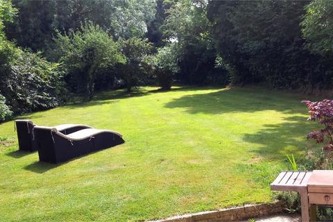 55 Leaves Green Road, Keston, BR2 6DE