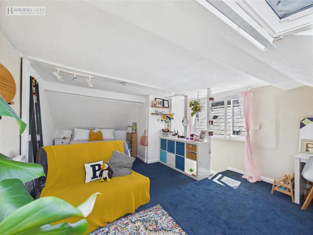 Loft Room .3