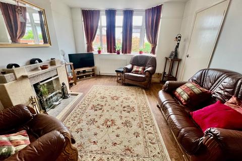 3 bedroom semi-detached house for sale, Braybrooke Road, Desborough, Kettering