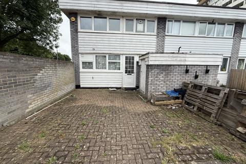 3 bedroom terraced house to rent, Ferraro Close, HOUNSLOW, Greater London, TW5