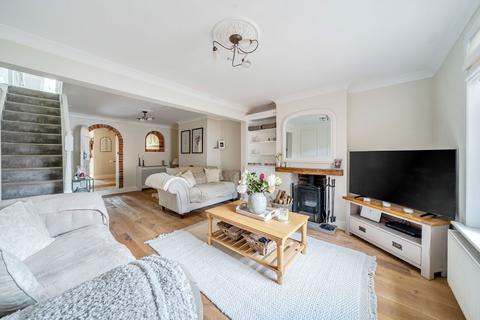 19 Roman Road, Basingstoke, RG23 8EP