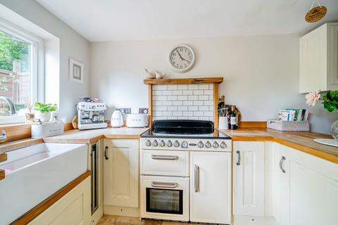 19 Roman Road, Basingstoke, RG23 8EP
