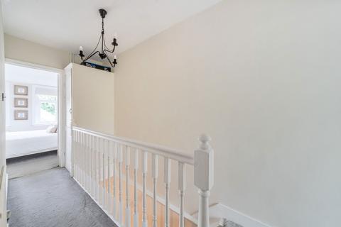 19 Roman Road, Basingstoke, RG23 8EP
