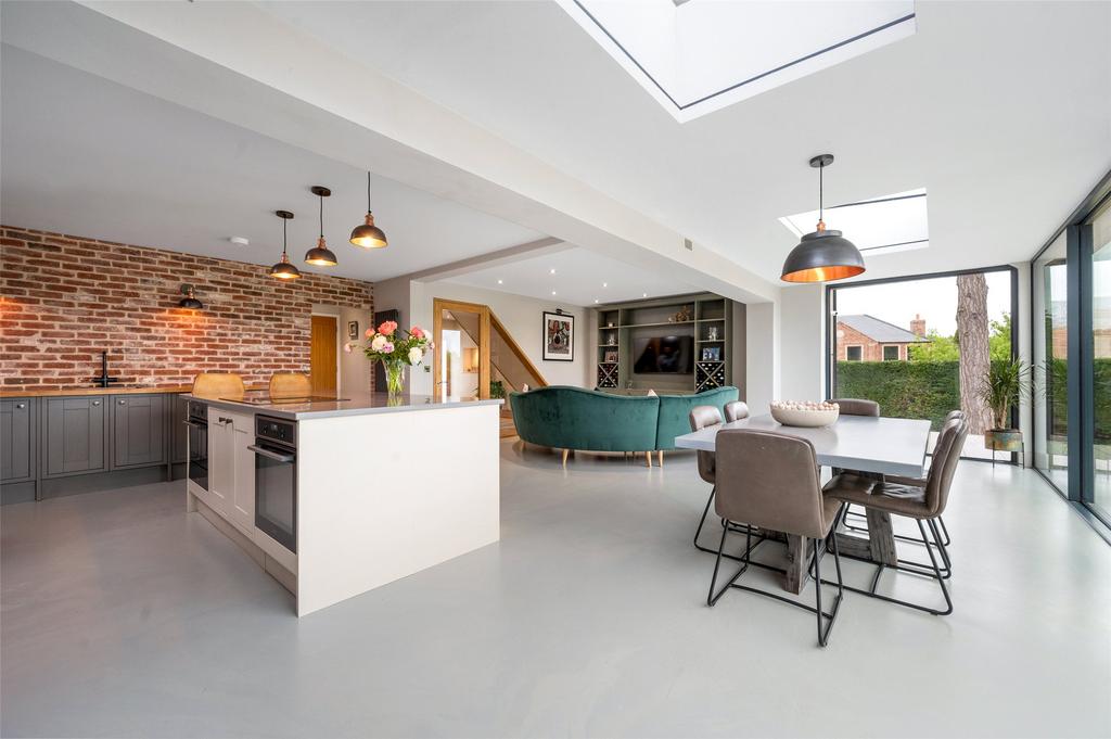 Living/Dining Kitch
