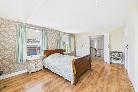 3 bedroom semi-detached house for sale, Chapel Lane, Flore, Northampton, NN7 4LF