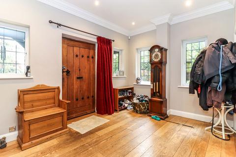 8 bedroom detached house for sale, Nightingales Lane, Chalfont St. Giles HP8