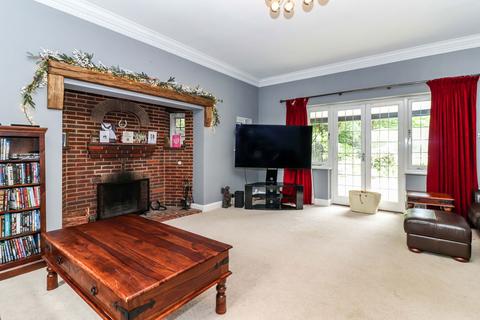 undefined, Nightingales Lane, Chalfont St. Giles HP8