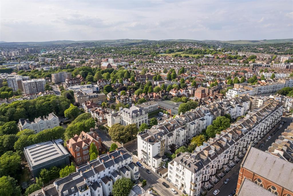 Flat 6, 3 Denmark Terrace-27.jpg