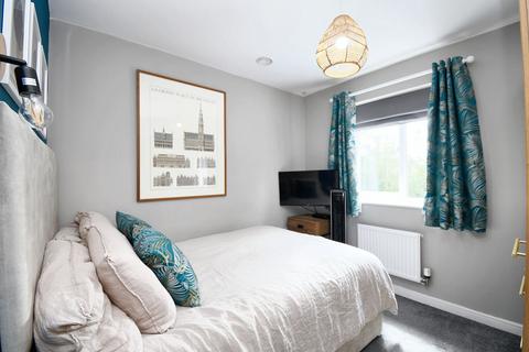 34 Chesterfield Close, Eccles, Manchester, M30 8EJ