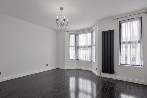 3 bedroom terraced house for sale, Higham Hill Road, London E17