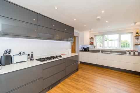 5 bedroom detached house for sale, Bassett, Southampton