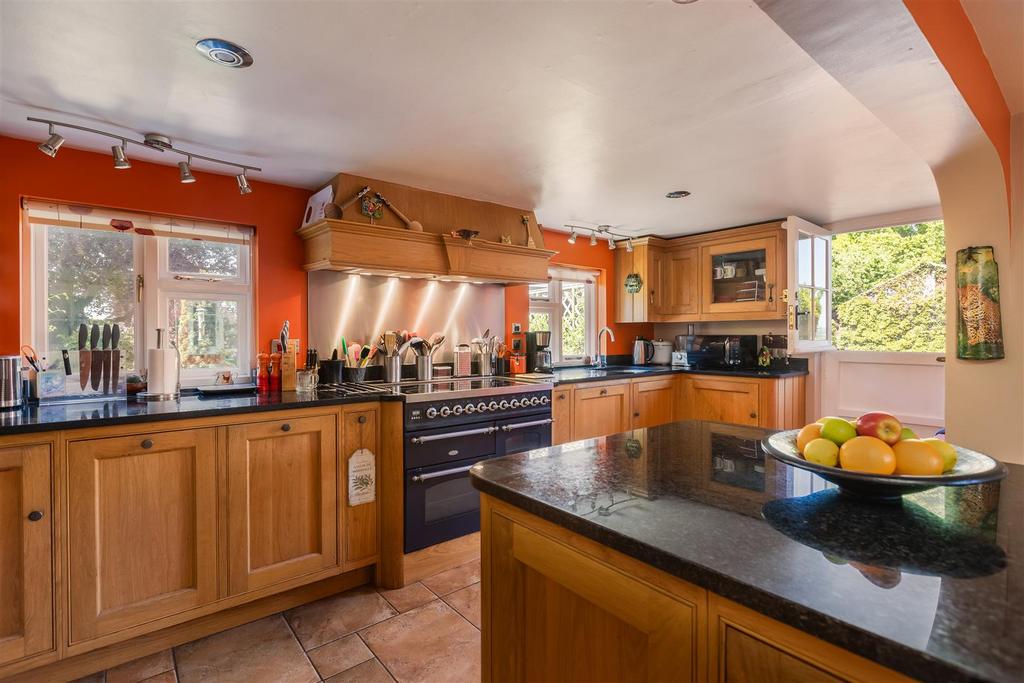 Sevenfields Farm House Kitchen Breakfast Room-2.jp