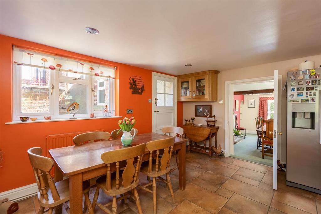 Sevenfields Farm House Kitchen Breakfast Room-4.jp