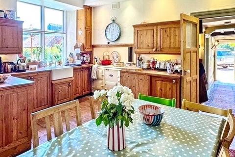5 bedroom semi-detached house for sale, Haslemere Road, Brook, Godalming