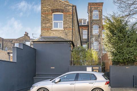 15a Fletching Road, London, SE7 8UH