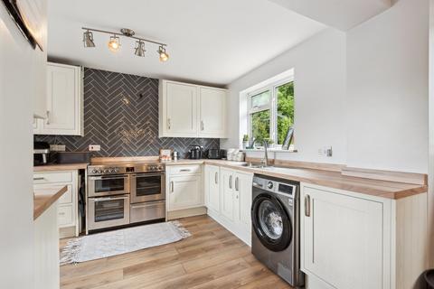 11 Byron Close, Hitchin, SG4 0QS