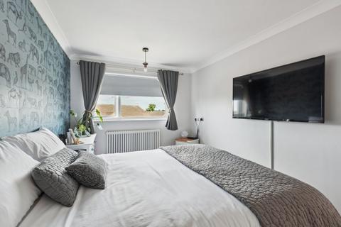 11 Byron Close, Hitchin, SG4 0QS