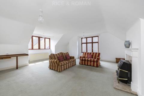 2 bedroom retirement property for sale, Esher Park Avenue, Esher KT10