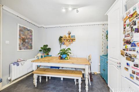 23 Boyce Close, Basingstoke, RG22 4JY