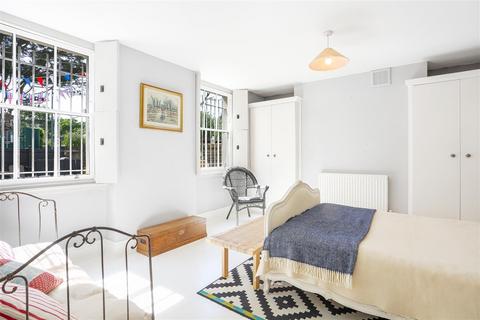 51a Hilldrop Road, London, N7 0JE