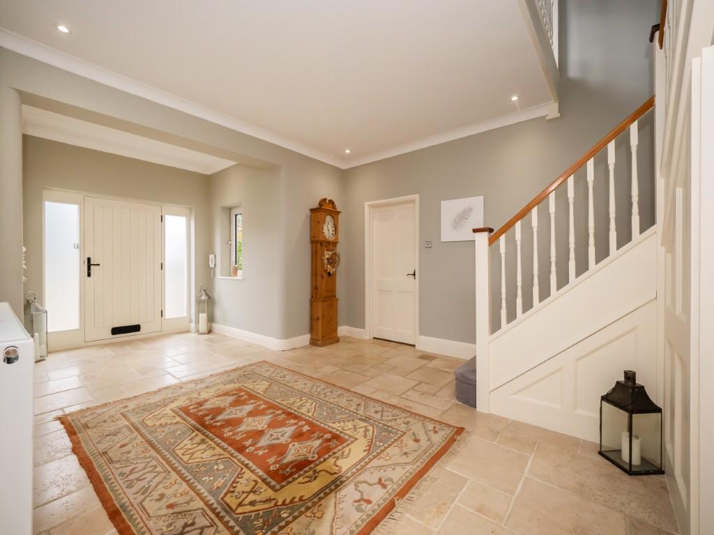 Lorne House-69  Medium  T202505231709.jpg