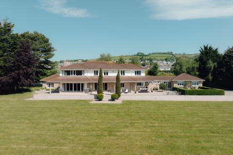 5 bedroom detached house for sale, Newton Road, Teignmouth, TQ14