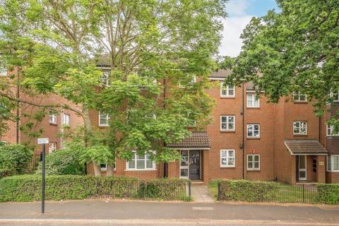1 bedroom flat for sale, Le May Avenue, London SE12