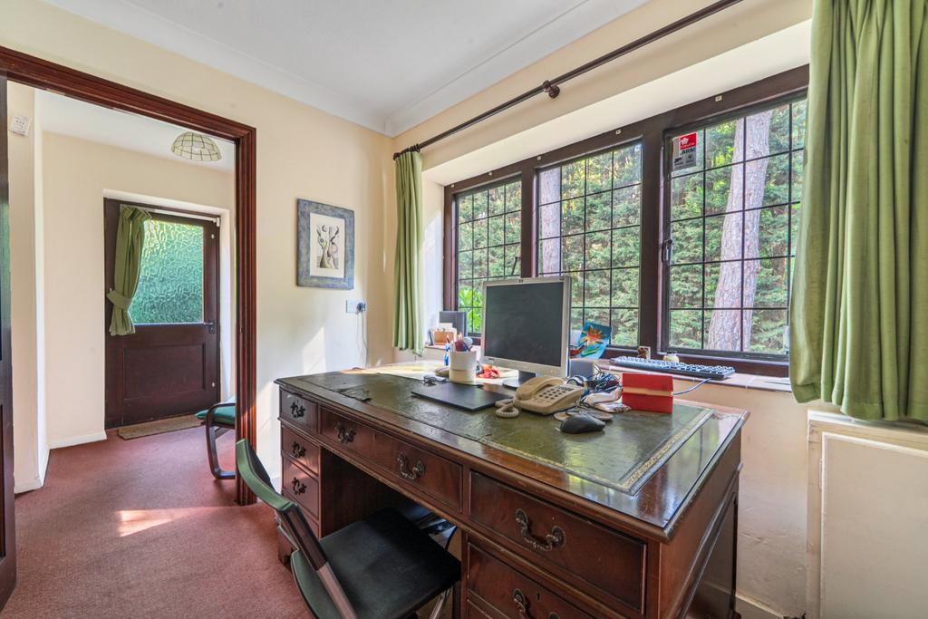 Consulting Office