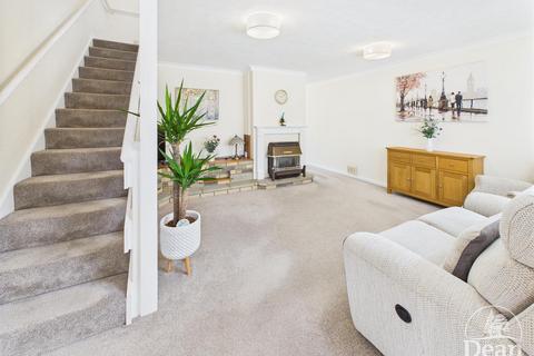 3 bedroom semi-detached house for sale, Abbotswood Road, Gloucester GL3