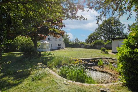 4 bedroom detached house for sale, Tysea Hill, Stapleford Abbotts, Romford