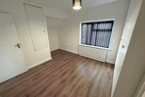 2 bedroom end of terrace house to rent, Coldharbour Lane, Hayes, Greater London, UB3