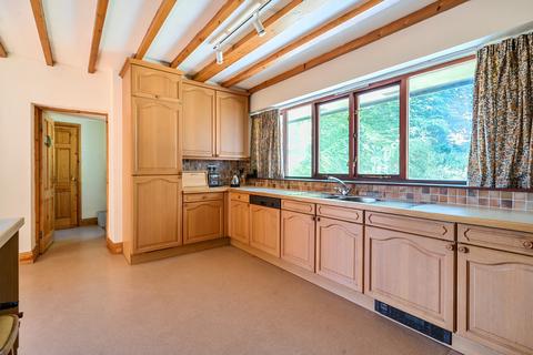 4 bedroom detached bungalow for sale, Cappleside, Beetham, Milnthorpe, LA7 7AP