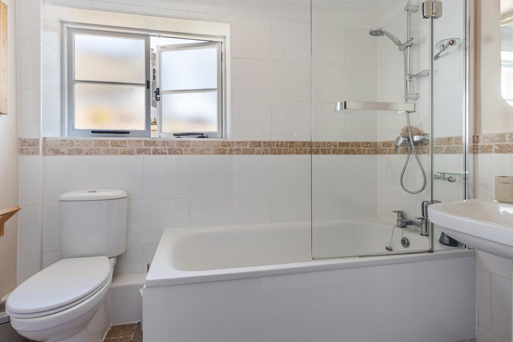 Ground Floor Bathroom