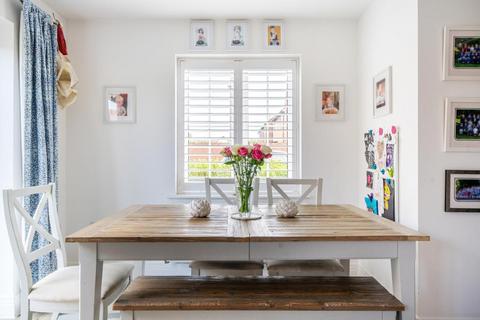 56 Bonners Mead, Benson, Wallingford, OX10 6EU