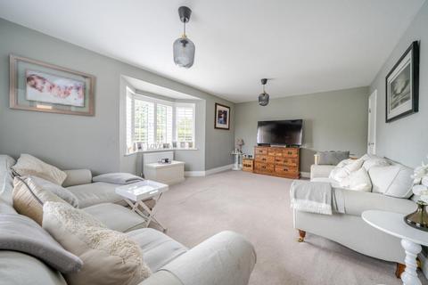 56 Bonners Mead, Benson, Wallingford, OX10 6EU