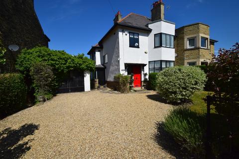5 bedroom semi-detached house for sale, Park Mount Avenue, Bradford BD17
