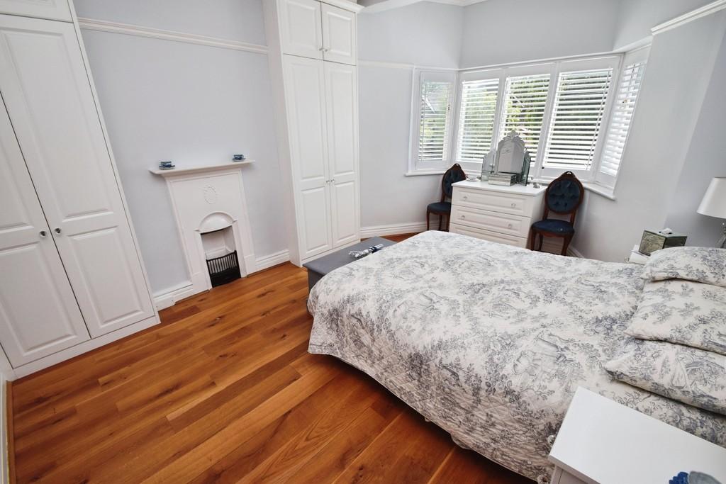 11346356-Bedroom 202