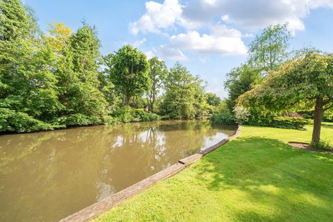 4 bedroom detached house for sale, Lakeside Drive, Stoke Poges, Buckinghamshire, SL2