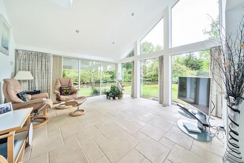 4 bedroom detached house for sale, Lakeside Drive, Stoke Poges, Buckinghamshire, SL2