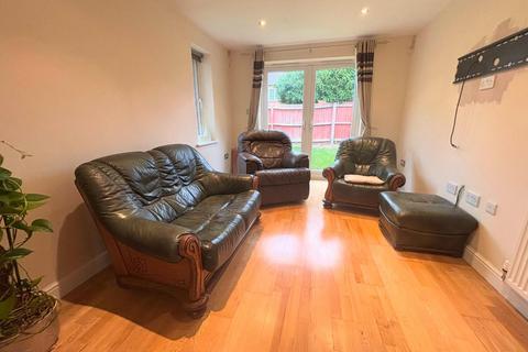 17 Foxfield Way, Northampton, NN4 5BE