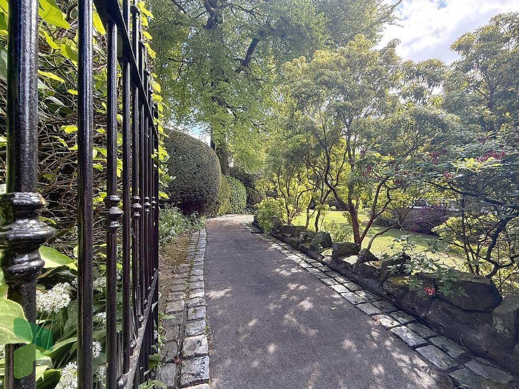 Gardens Entrance
